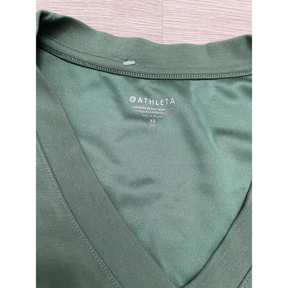 ATHLETA Sweatshirt Womens  Green Willow V Neck Relaxed Soft 3/4 Sleeve XS - Picture 3 of 6